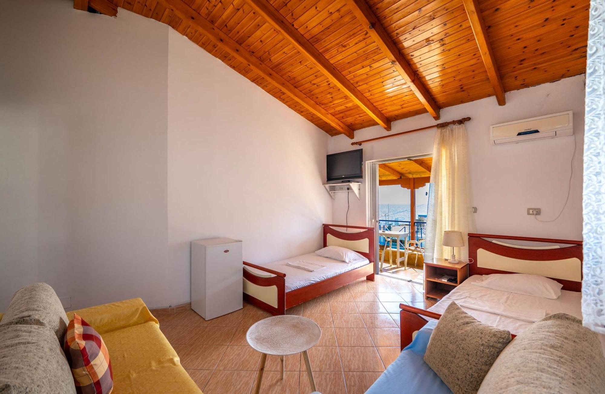 Hotel Portokali هيماري المظهر الخارجي الصورة