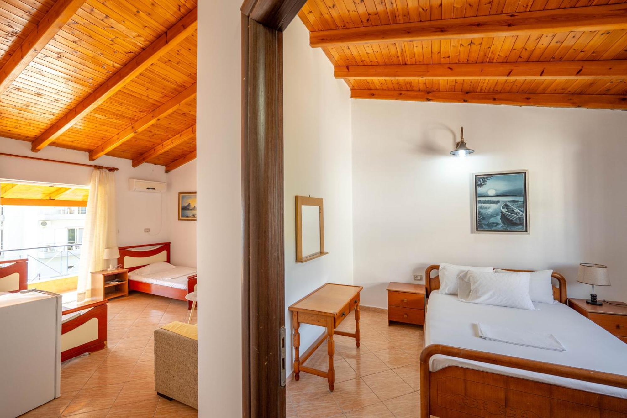 Hotel Portokali هيماري المظهر الخارجي الصورة